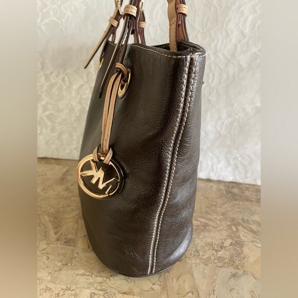 Michael Kors Dark brown/espresso leather tote shoulder bag - Picture 5 of 9